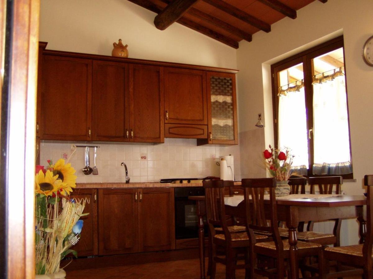 Agriturismo Casale Del Contadino Bolsena Exterior foto